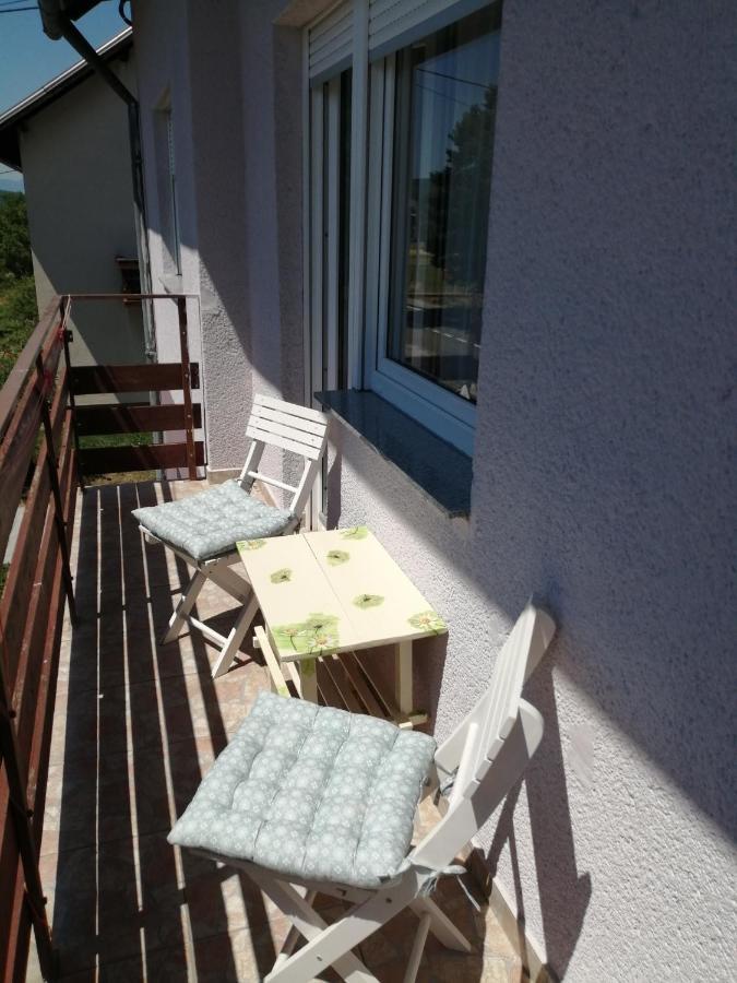 House Natali Appartement Vrhovine Buitenkant foto